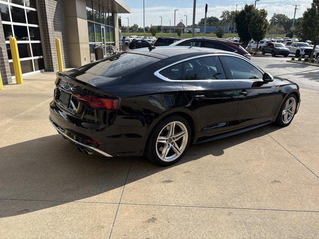 Photo of 2018 Mythos Black Metallic Audi S5