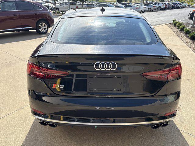 Photo of 2018 Mythos Black Metallic Audi S5