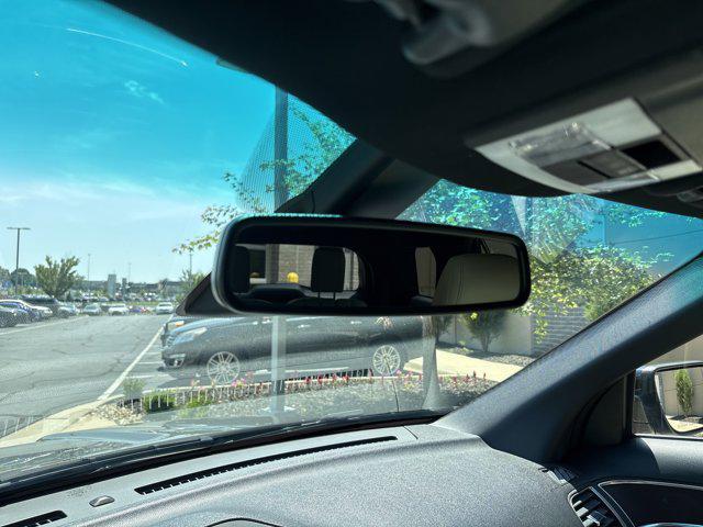 Photo of 2016 Shadow Black Ford Explorer