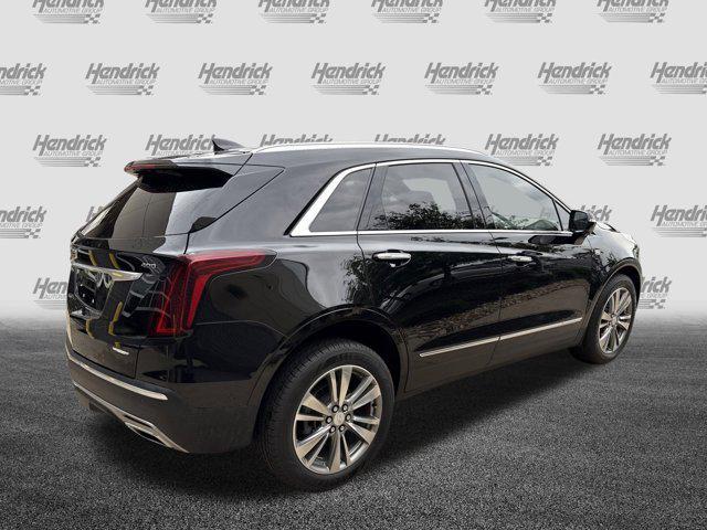 Photo of 2021 Stellar Black Metallic Cadillac XT5