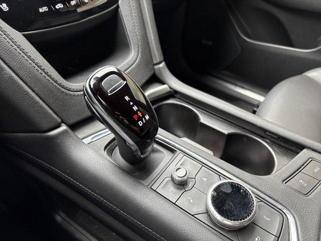 Photo of 2021 Stellar Black Metallic Cadillac XT5