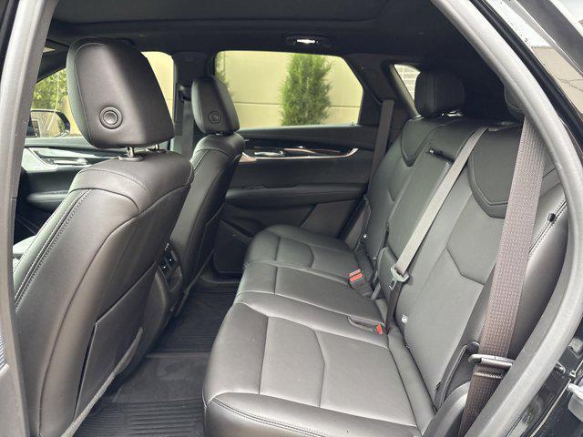 Photo of 2021 Stellar Black Metallic Cadillac XT5