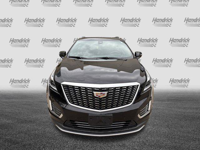 Photo of 2021 Stellar Black Metallic Cadillac XT5