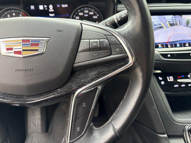 Photo of 2021 Stellar Black Metallic Cadillac XT5