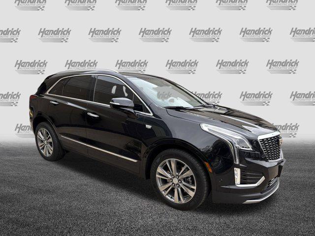 Photo of 2021 Stellar Black Metallic Cadillac XT5