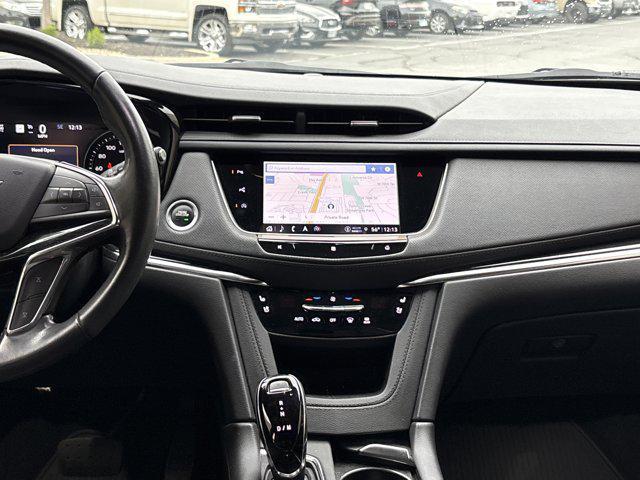 Photo of 2021 Stellar Black Metallic Cadillac XT5