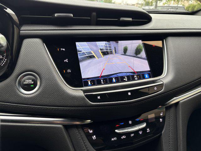 Photo of 2021 Stellar Black Metallic Cadillac XT5