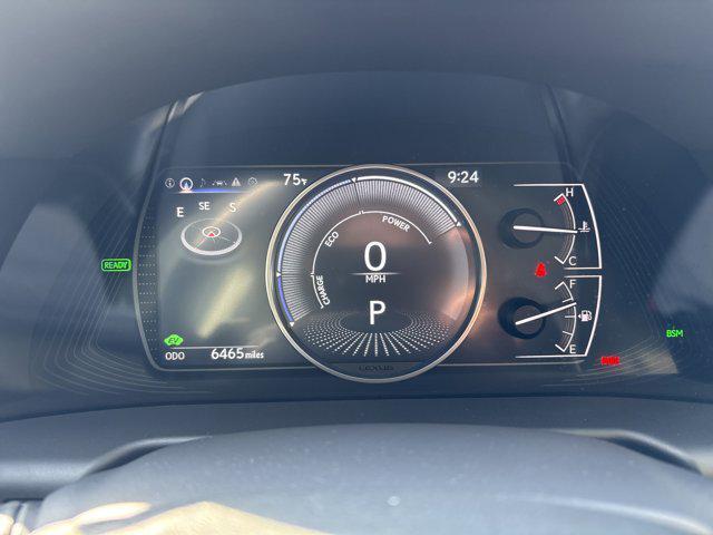 Photo of 2024 Cloudburst Gray Lexus ES 300h
