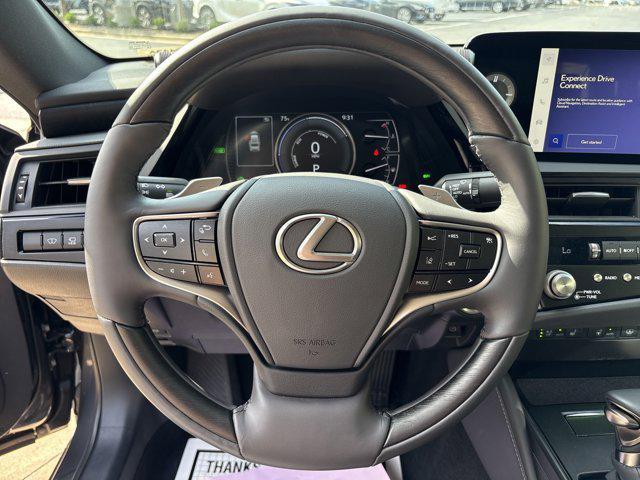 Photo of 2024 Cloudburst Gray Lexus ES 300h