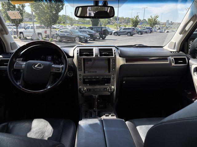 Photo of 2018 Nebula Gray Pearl Lexus GX 460