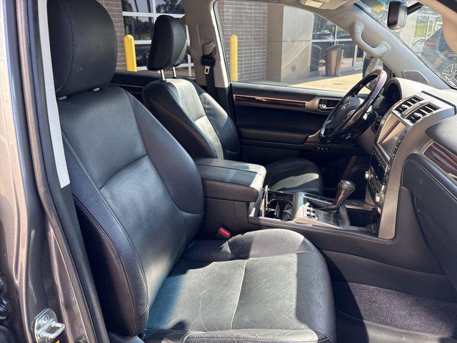 Photo of 2018 Nebula Gray Pearl Lexus GX 460