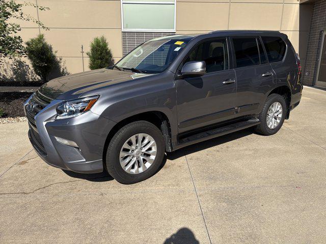 Photo of 2018 Nebula Gray Pearl Lexus GX 460