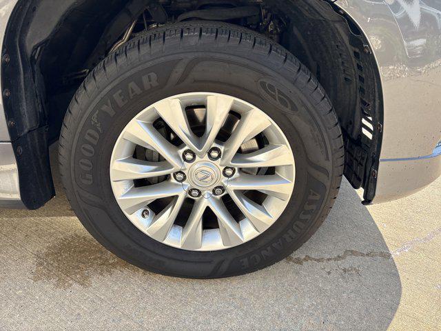 Photo of 2018 Nebula Gray Pearl Lexus GX 460
