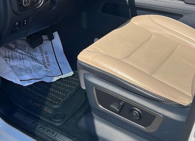Photo of 2020 Bright White Clearcoat RAM 1500