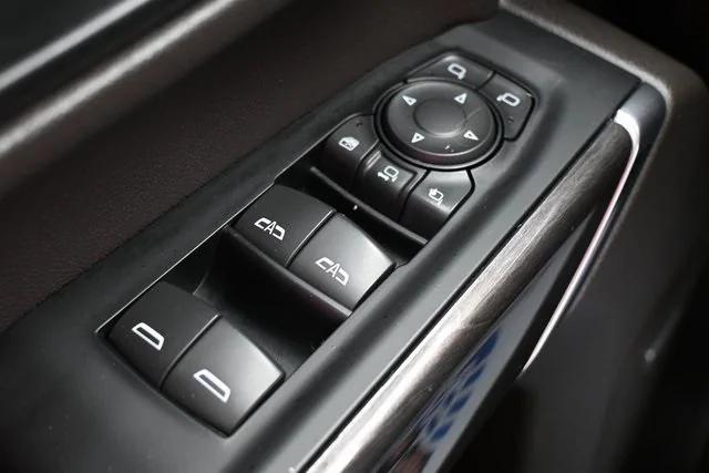 Photo of 2020 Summit White Chevrolet Silverado 2500