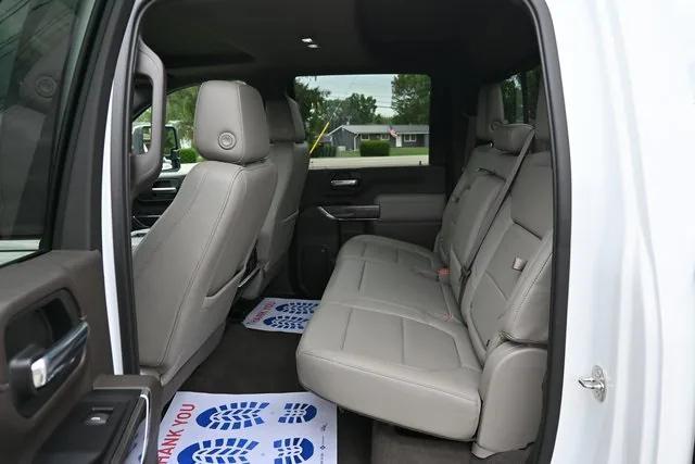 Photo of 2020 Summit White Chevrolet Silverado 2500