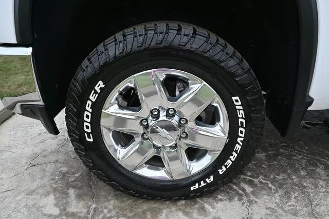 Photo of 2020 Summit White Chevrolet Silverado 2500