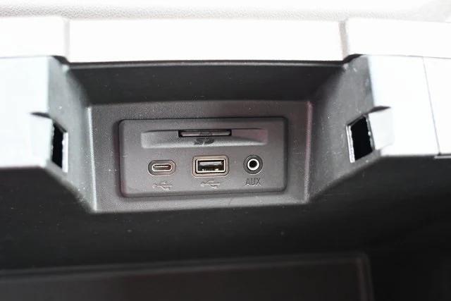 Photo of 2020 Summit White Chevrolet Silverado 2500