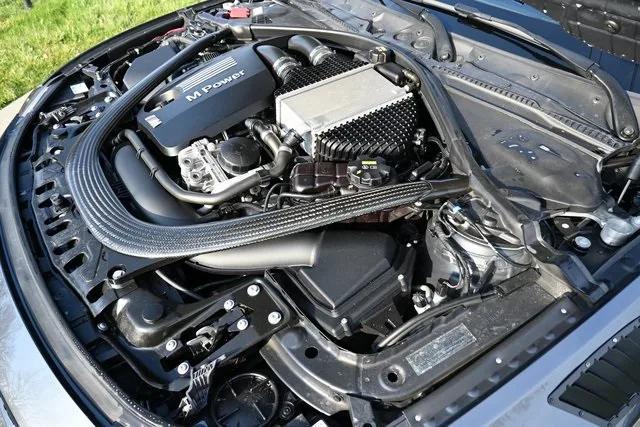 Photo of 2015 Mineral Grey Metallic BMW M4