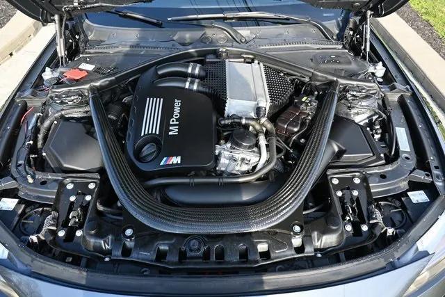 Photo of 2015 Mineral Grey Metallic BMW M4