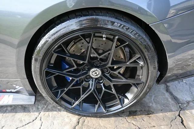 Photo of 2015 Mineral Grey Metallic BMW M4