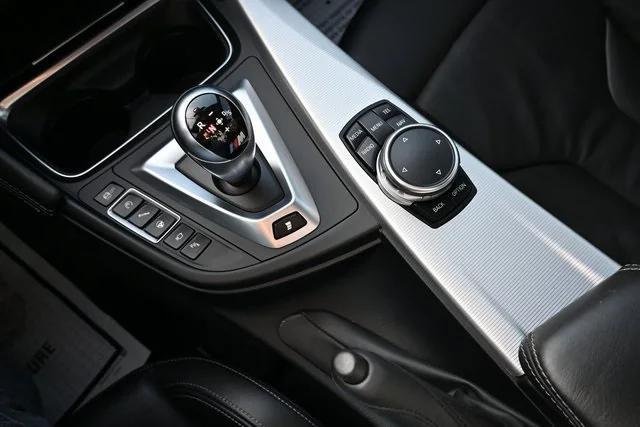 Photo of 2015 Mineral Grey Metallic BMW M4