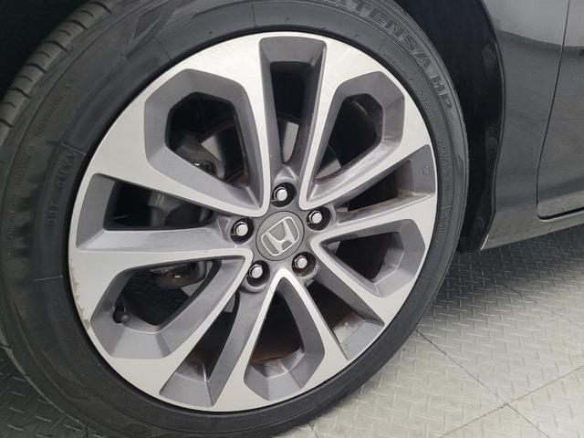 Photo of 2015 Crystal Black Pearl Honda Accord