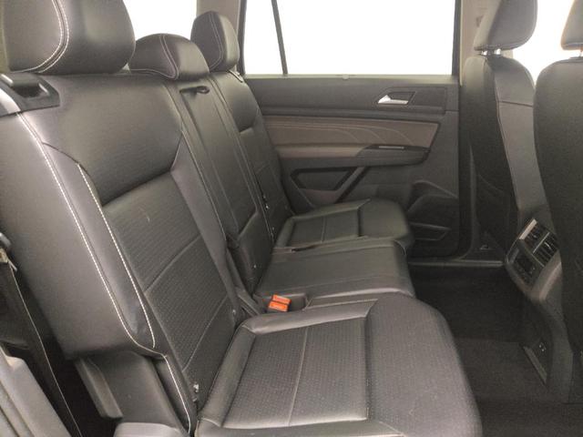 Photo of 2021 Deep Black Pearl Volkswagen Atlas