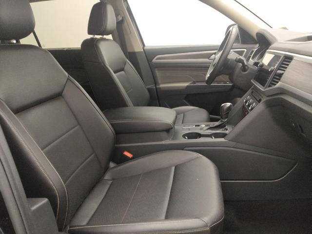 Photo of 2021 Deep Black Pearl Volkswagen Atlas