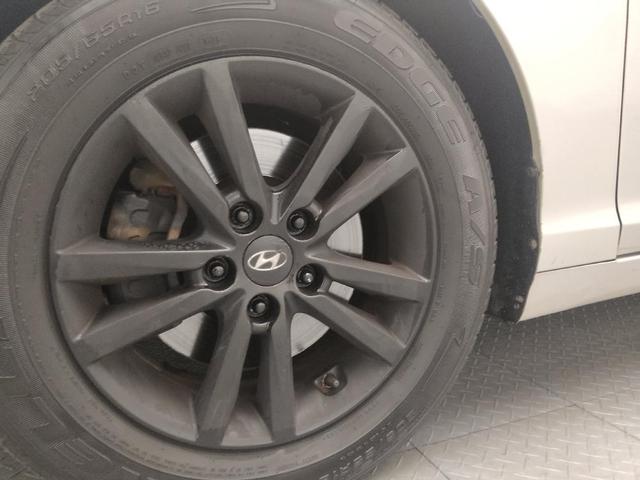 Photo of 2016 Symphony Silver Hyundai SONATA