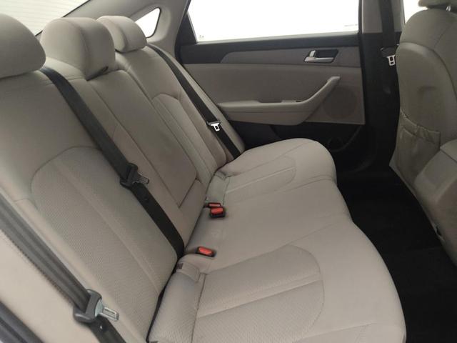 Photo of 2016 Symphony Silver Hyundai SONATA