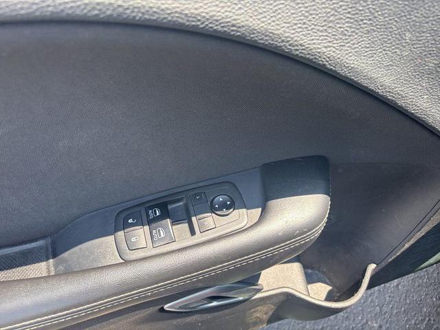 Photo of 2019 Granite Pearlcoat Dodge Challenger