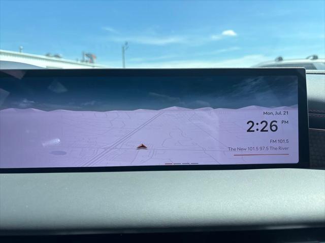 Photo of 2025 Uyuni White Genesis G80