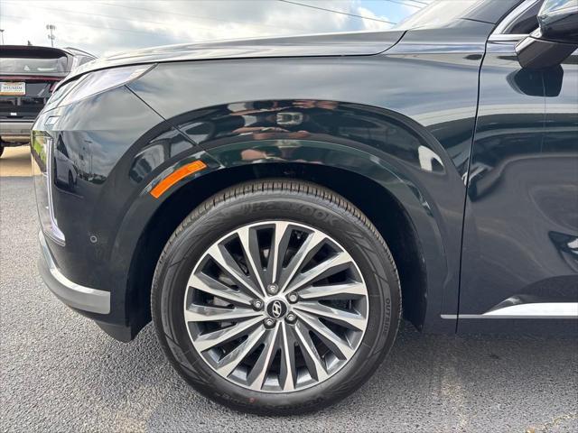 Photo of 2025 Robust Emerald Hyundai PALISADE