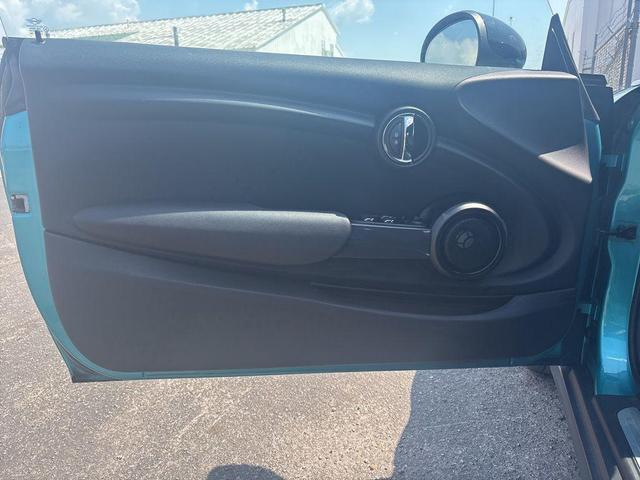 Photo of 2016 Caribbean Aqua Metallic MINI Convertible