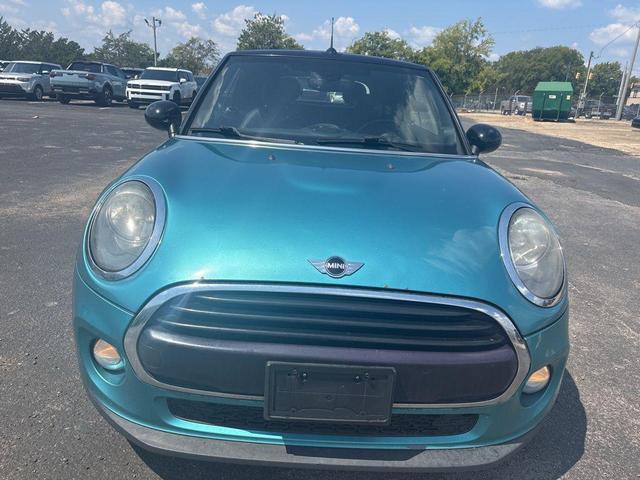 Photo of 2016 Caribbean Aqua Metallic MINI Convertible
