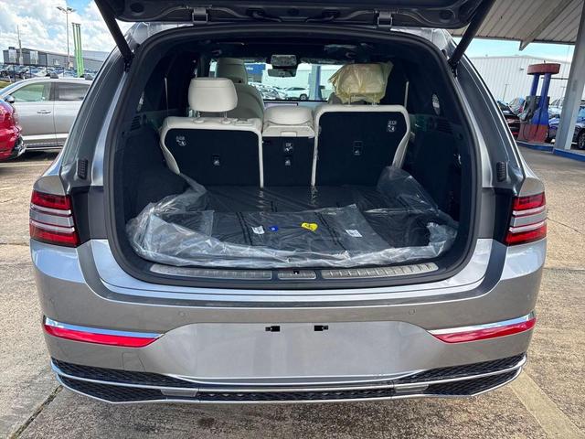 Photo of 2025 Savile Silver Genesis GV80