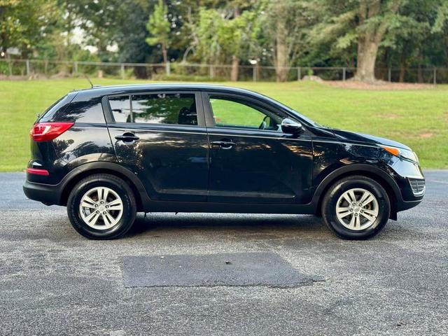 Photo of 2011 BLACK Kia Sportage