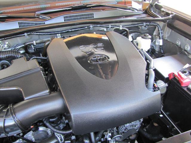 Photo of 2022 Silver Toyota Tacoma