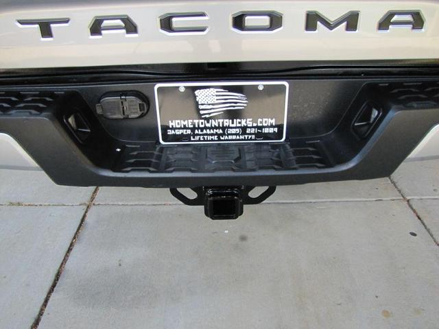 Photo of 2022 Silver Toyota Tacoma