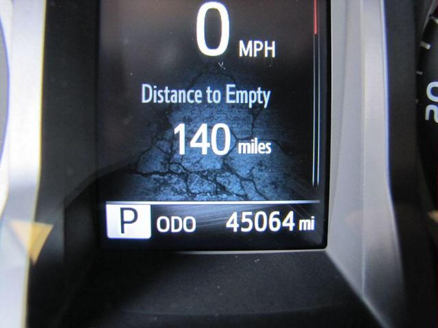 Photo of 2022 Silver Toyota Tacoma