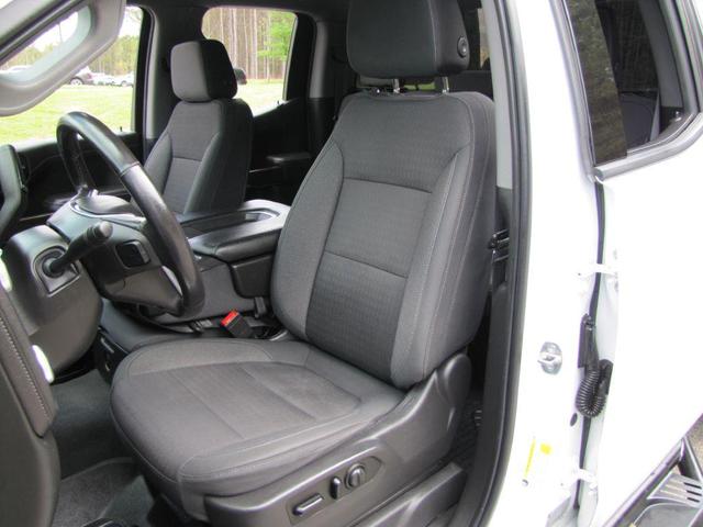 Photo of 2020 White GMC Sierra 1500