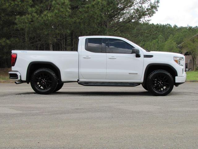 Photo of 2020 White GMC Sierra 1500