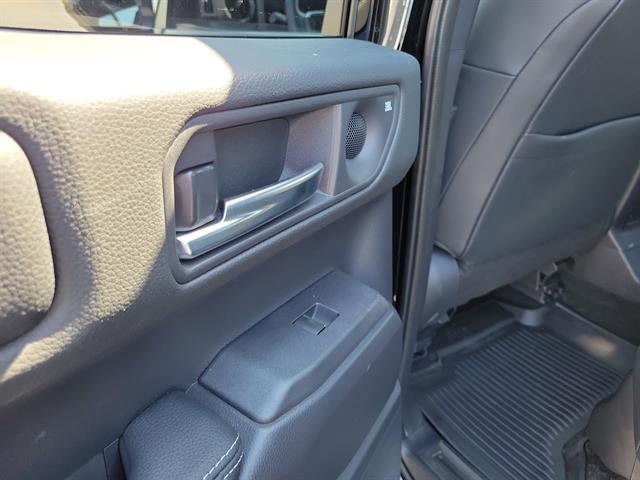 Photo of 2024 Black Toyota Land Cruiser