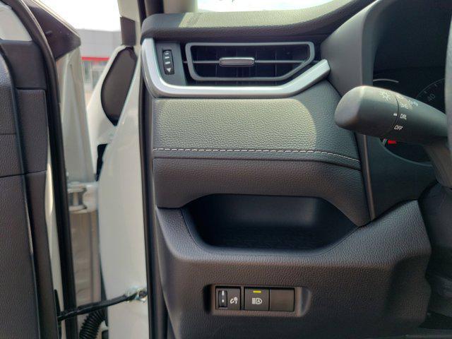 Photo of 2025 Ice Cap Toyota RAV4