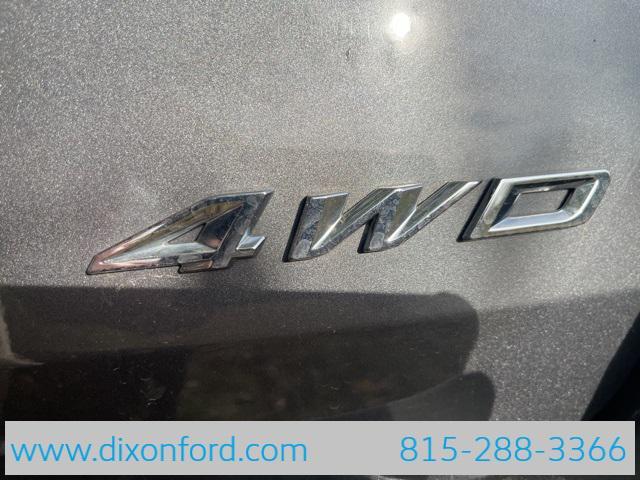Photo of 2021 Gray Metallic Ford Explorer
