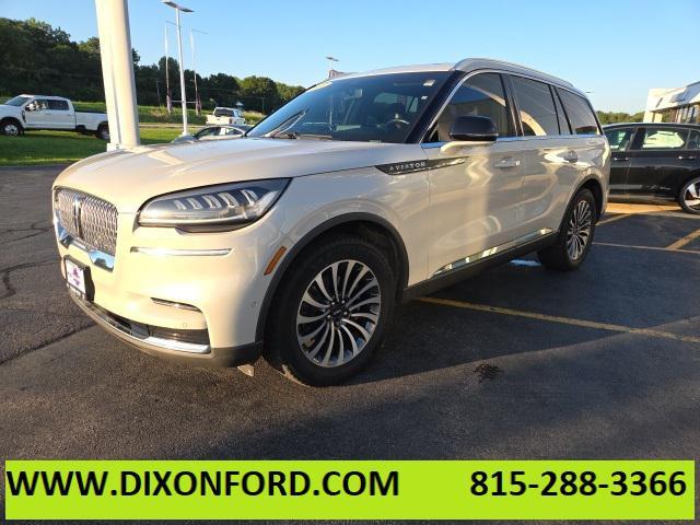 Photo of 2022 White Lincoln Aviator