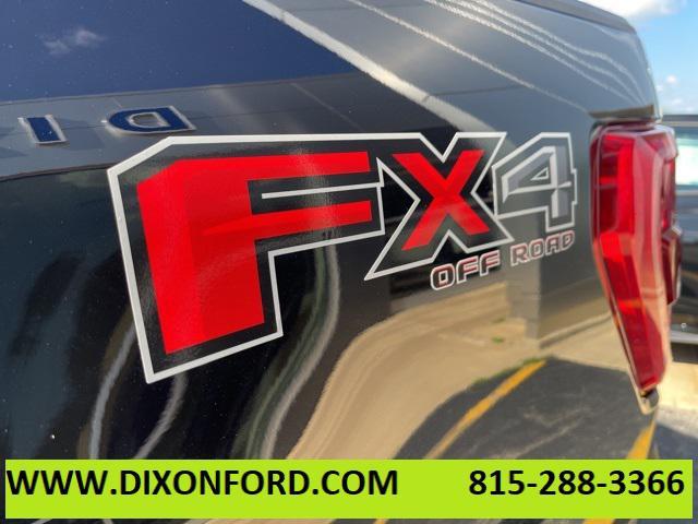 Photo of 2022 Agate Black Metallic Ford F-150