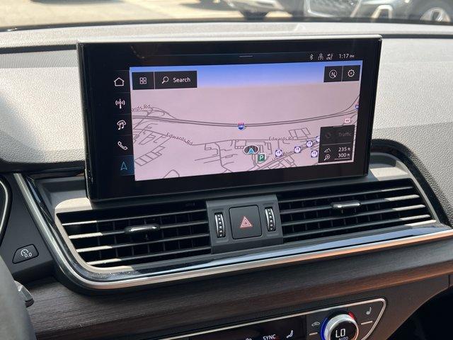 Photo of 2025 Navarra Blue Metallic Audi Q5