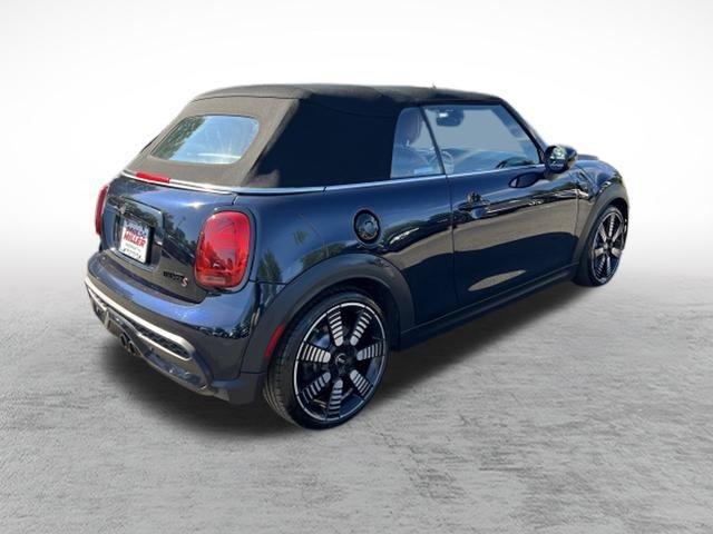 Photo of 2022 Deep MINI Convertible